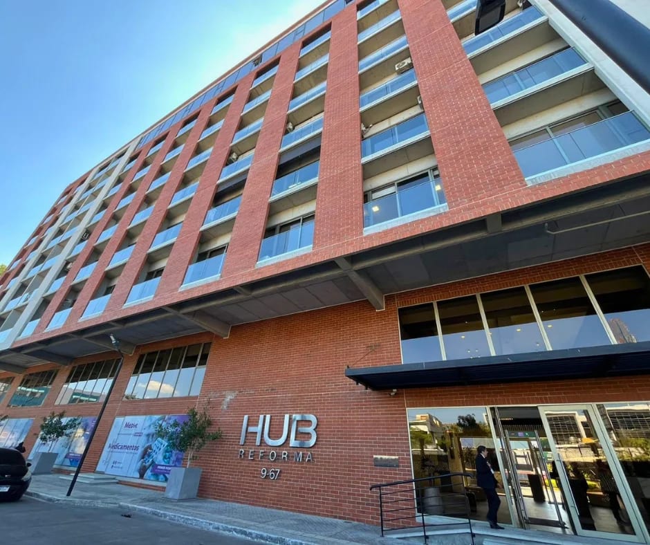 OFICINA EN VENTA EDIFICIO HUB REFORMA ZONA 9 — foto 1 de 14
