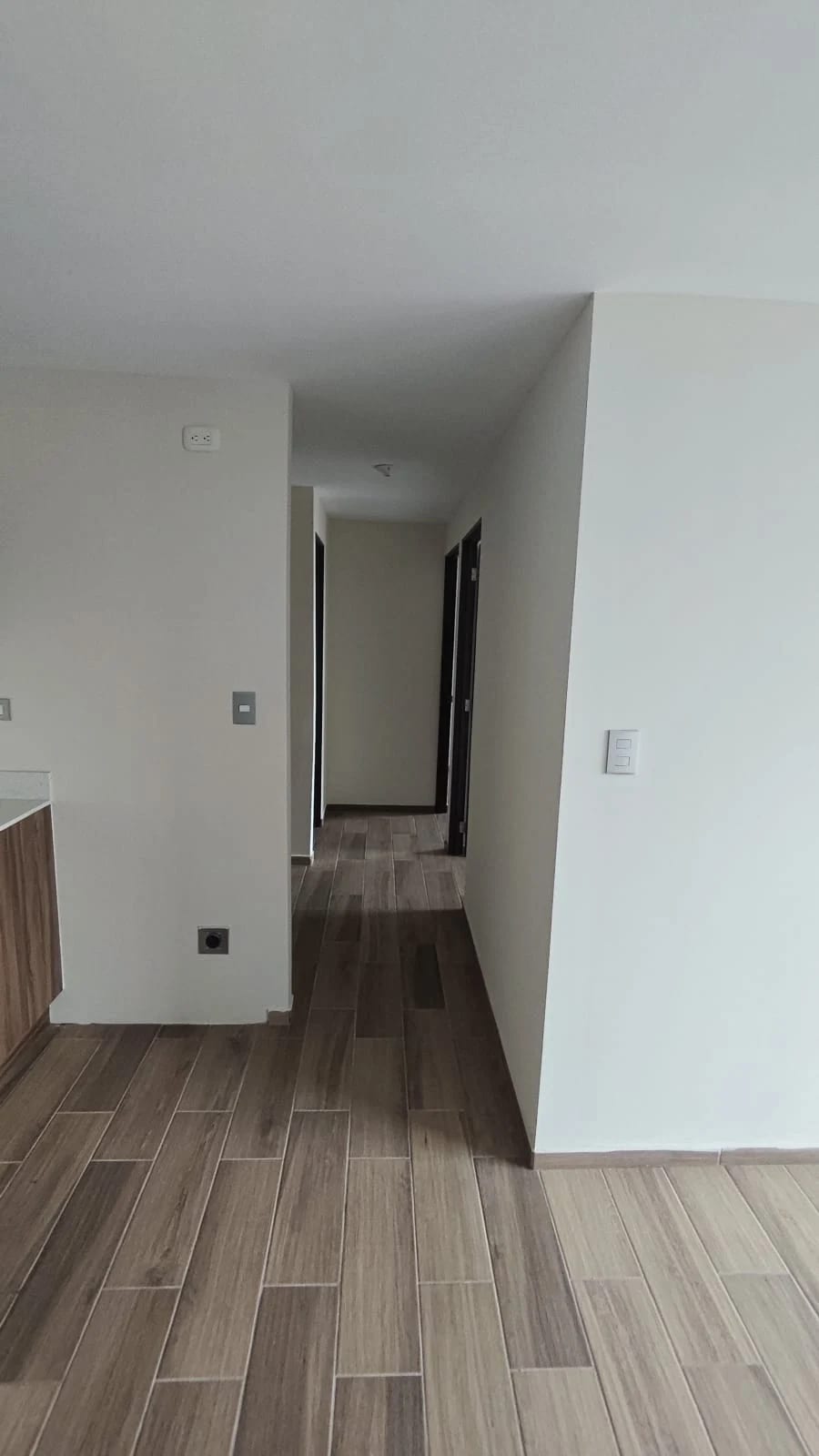 APARTAMENTO EN VENTA ZONA 11 EDIFICIO ZENTIA — foto 5 de 6