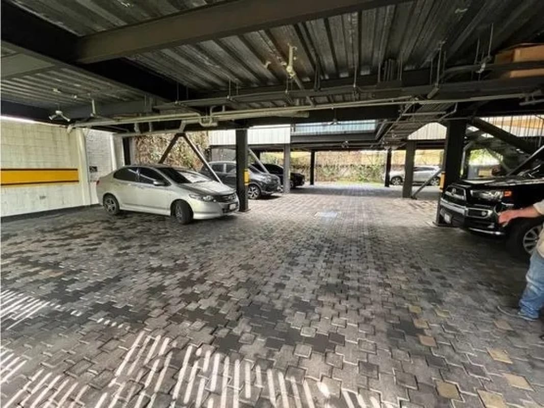 APARTAMENTO AMUEBLADO TIPO ESTUDIO EN ZONA 15 — foto 2 de 9