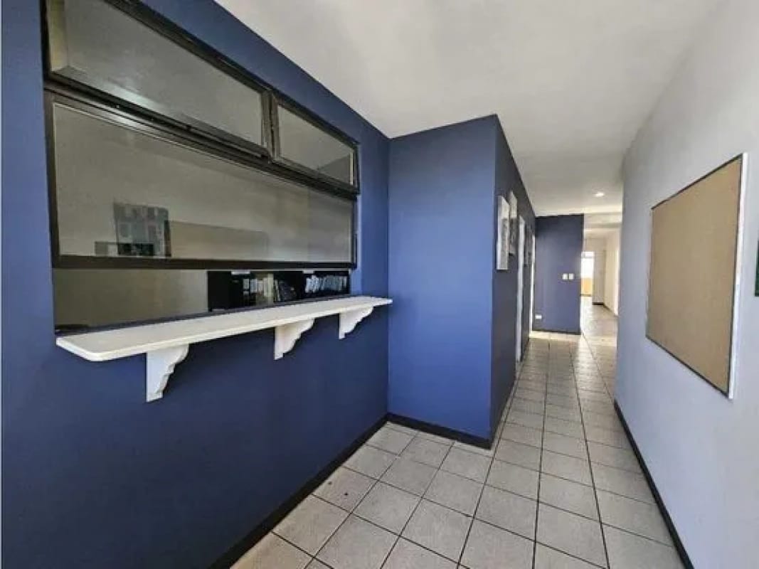 EDIFICIO EN VENTA PARA INVERSIÓN — foto 8 de 12