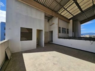 EDIFICIO EN VENTA PARA INVERSIÓN — miniatura 2 de 12