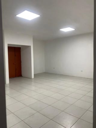 BODEGAS EN VENTA ESCUINTLA  798M2 — miniatura 4 de 11