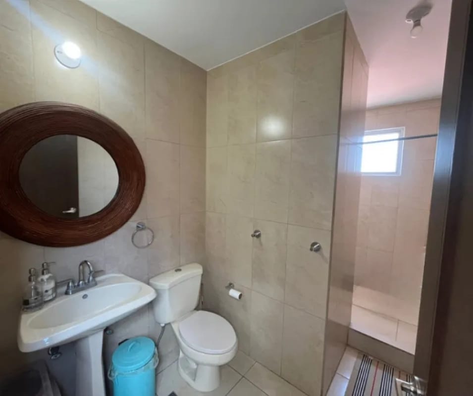 APARTAMENTO EN VENTA ZONA 7 EDIFICIO EL PORTICO — foto 10 de 10